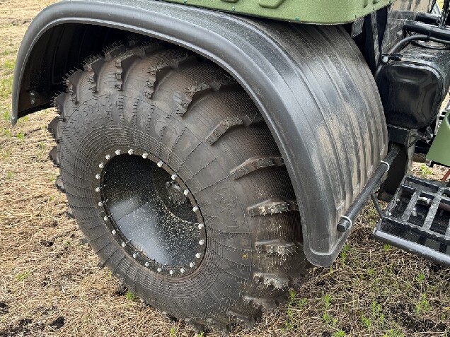 Pickup ATV - is built for extreme off-road conditions. 